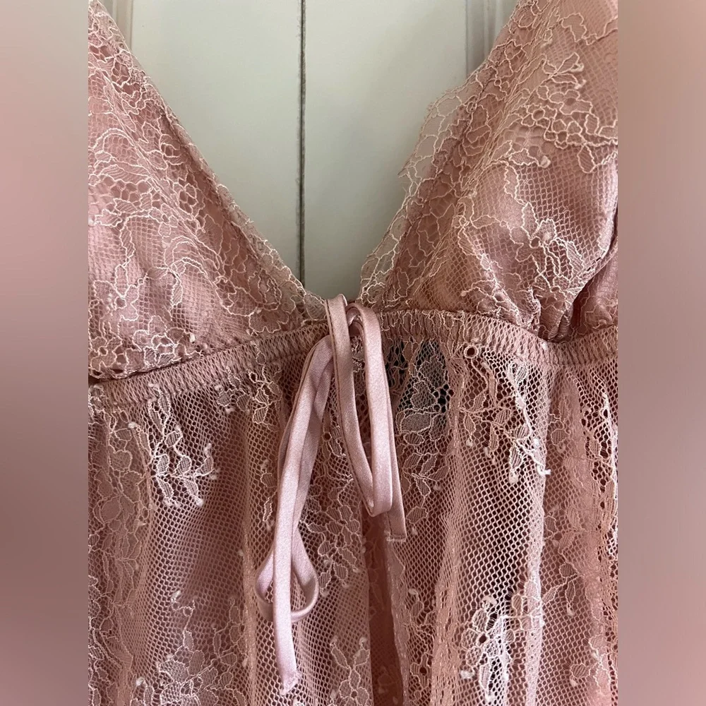 🖤Victoria’s Secret Lace Blush Cami Set – Evening Blush